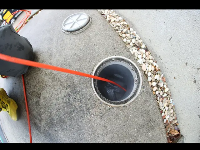 27年の実績　思わず笑顔になります　清潔な排水ラインを守る、安心のメンテナンスサービスの画像