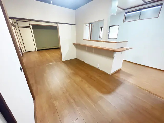 小規模リフォームから大規模リノベーションまで対応可。デザインの相談にも応じます。サービスの画像