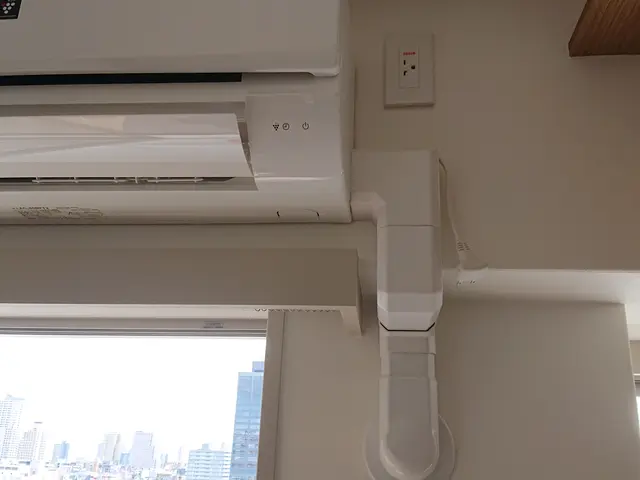 エアコン工事全般お受けします！  損害保険 加入済！ 第二種電気工事士がお伺い！サービスの画像