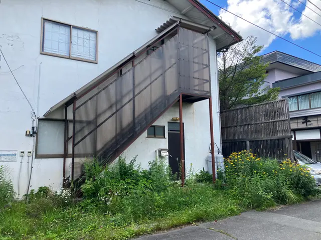 ◆損害保険加入済みで安心◆立会不要、見積無料！スッキリと刈払います！サービスの画像