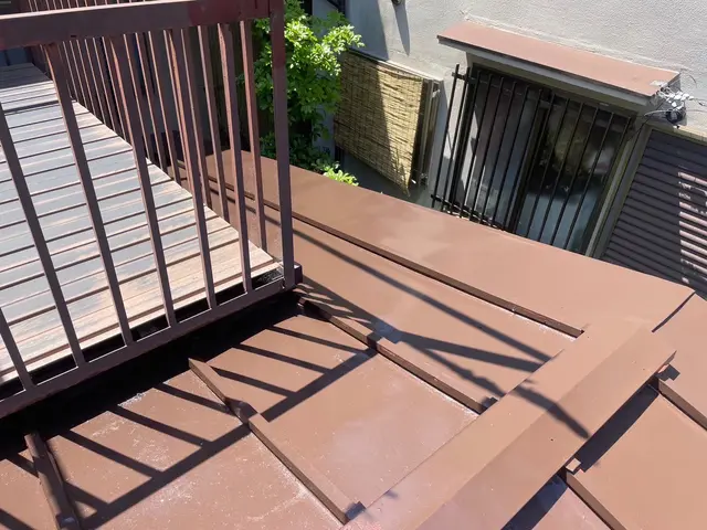 自信の完全自社施工！損害保険加入済みでもしもの際も安心◎駐車場代は当店負担！サービスの画像