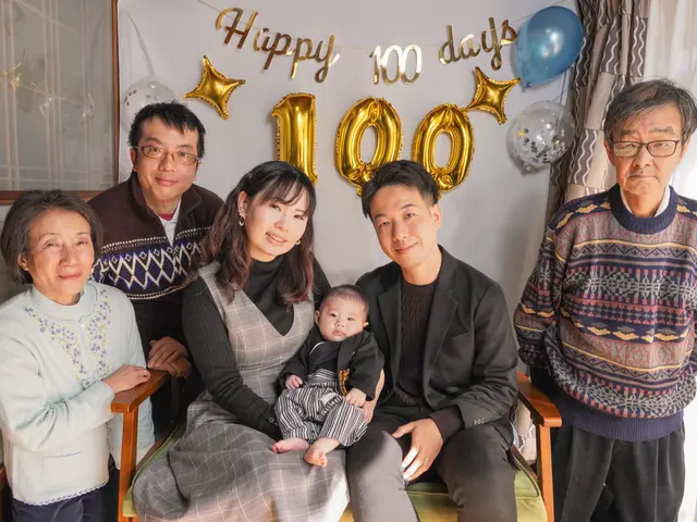 ＼はじめての家族の記念日を、やさしく残す撮影を／サービスの画像