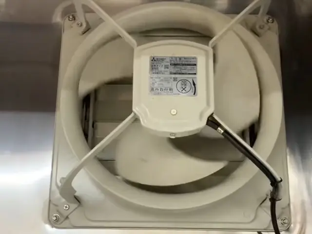 プロの技術でご満足いただけるように心を込めて作業いたしますサービスの画像