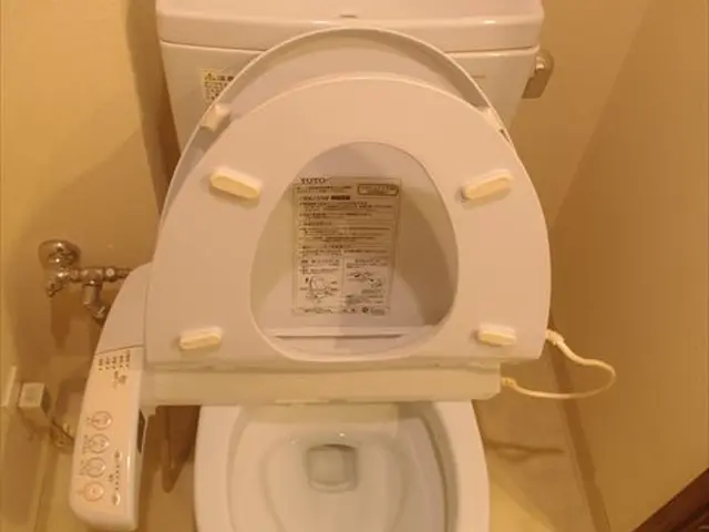 【カド・スミ・キッチリ】トイレクリーニング（臭いの元を断ち切りましょう）サービスの画像