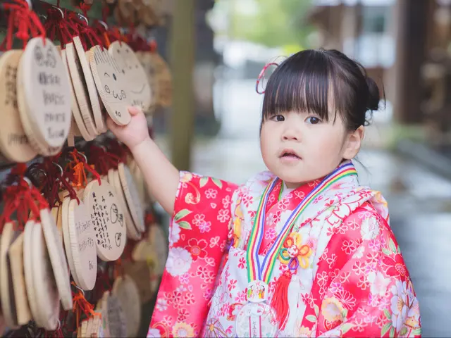 自然な笑顔を夫婦で撮影！和傘など小物は全て無料、人見知りさんも素敵な笑顔で♪