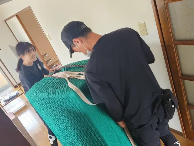 大手引越し会社の技術で家屋も家財も丁寧かつスピーディに対応致しますサービスの画像