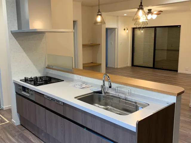 １月から新規出店！既存の取外し代金もコミコミのお値段！なんでもご相談ください♪サービスの画像