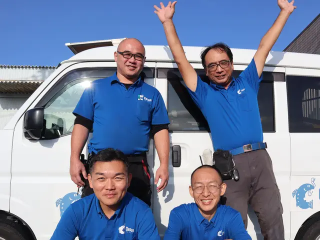 プロの洗剤・道具で徹底的に！レンジフード分解洗浄！年間実績400件以上！サービスの画像