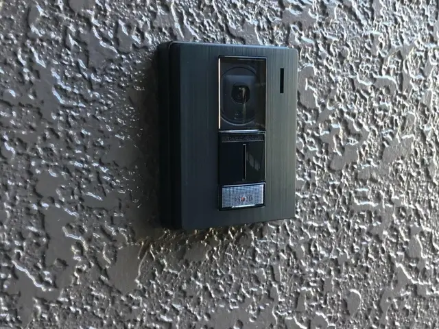 【いなべ市発】◎カード払い可◎最短10分で作業完了！取付後のコーキングもバッチリサービスの画像