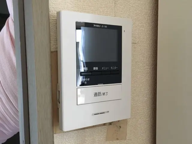 【いなべ市発】◎カード払い可◎最短10分で作業完了！取付後のコーキングもバッチリサービスの画像