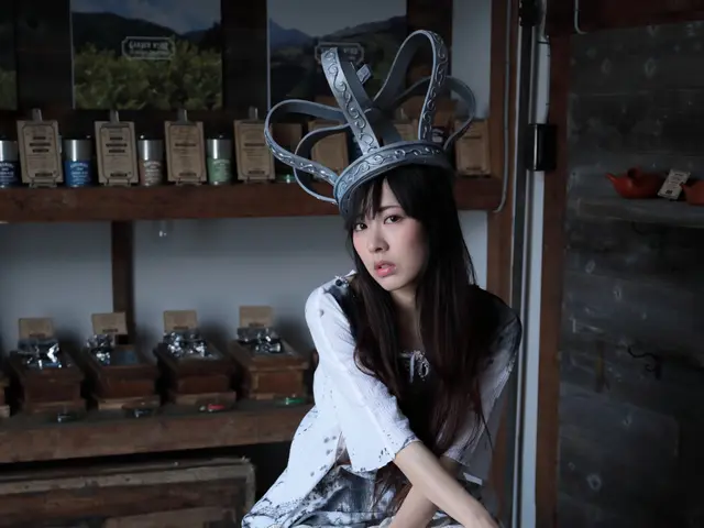 佐村河内すーたろうというものです。３７歳、男です。１〜４時間で６万円。