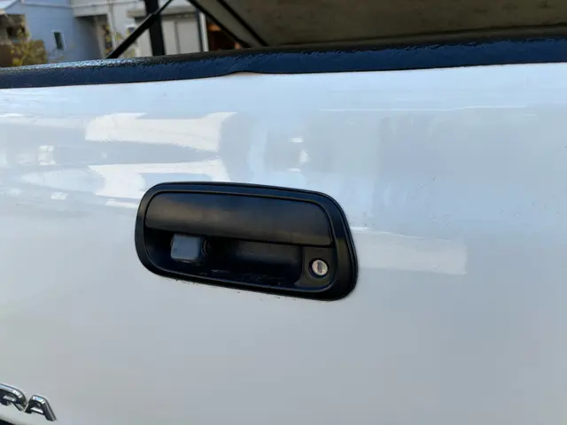 バックカメラ後付けお任せください！サービスの画像