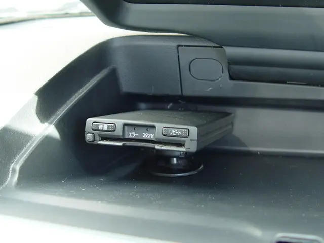 【自動車ディーラーでの勤務経験あり】女性スタッフ同行も可能です！サービスの画像