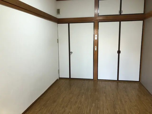 【オゾンで空間除菌も！】空室・入居前クリーニングサービスの画像