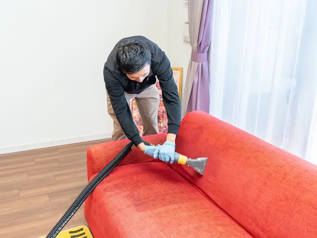 ☆ソファー洗浄お任せください☆専用機材薬剤を使用したプロ洗浄サービスの画像