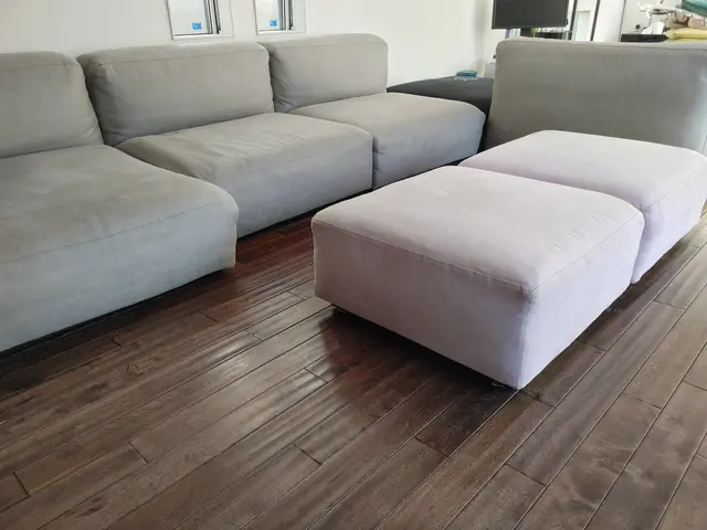 ☆ソファー洗浄お任せください☆専用機材薬剤を使用したプロ洗浄サービスの画像