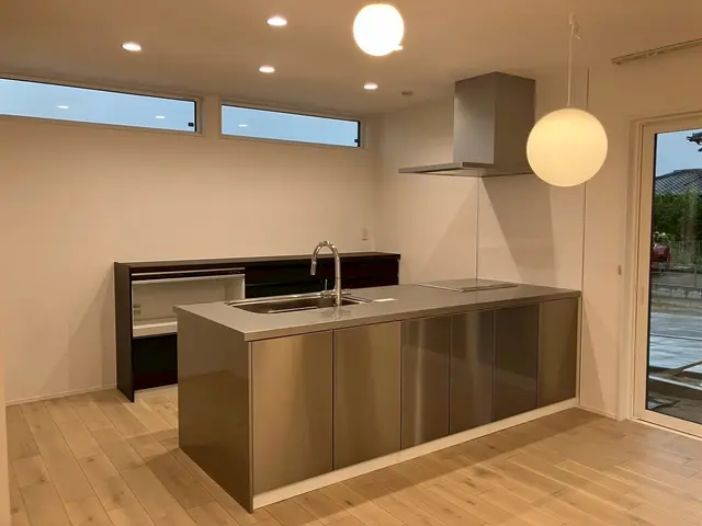 三姉妹のお父さんです(^^)皆様に寄り添ったご提案を心がけています！サービスの画像