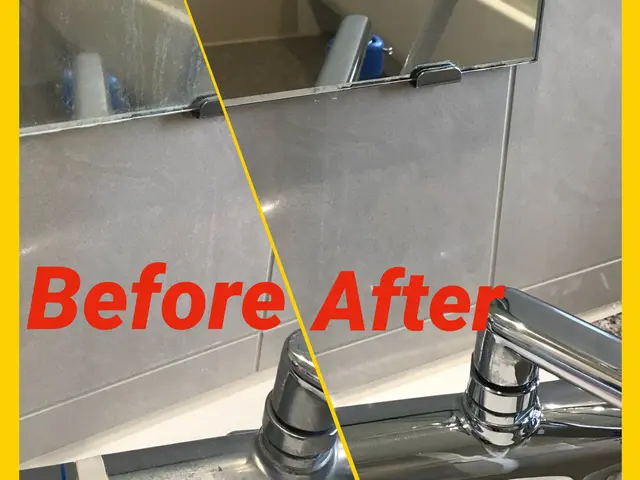 カビと水垢でお困りなら専用洗剤で徹底洗浄‼︎しつこい汚れがキレイになります！サービスの画像