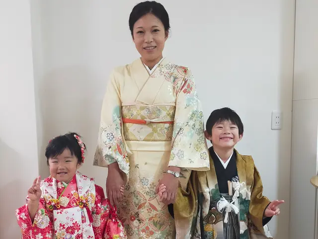 【七五三受付中】心を込めて幸せのお手伝い♡プロの着付けで特別な一日を☆簡単ヘア込サービスの画像