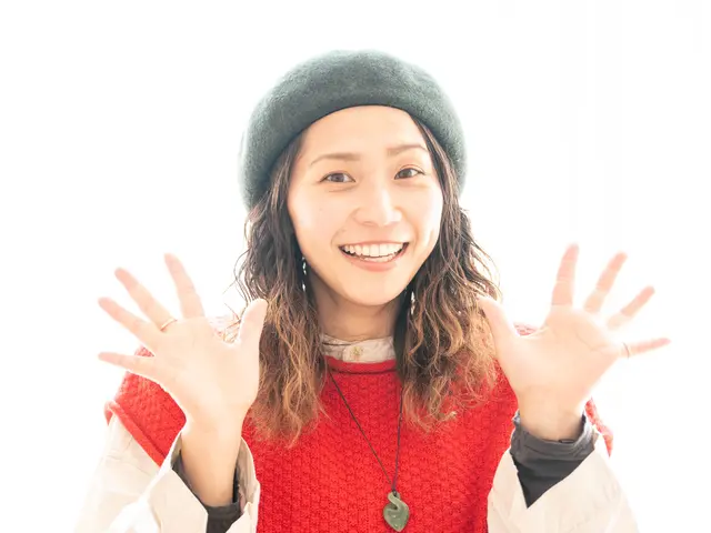 おうちフォトスタジオ運営のママカメラマンが撮影！安心のプロフィール撮影サービスの画像