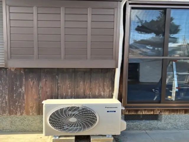 ■エアコンの取り外し　写真の店長が伺います　【淡路島や遠方地域の対応致します】サービスの画像