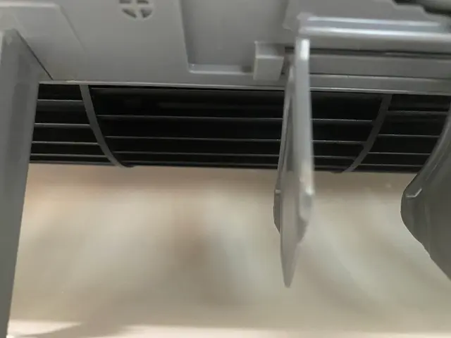 女性スタッフもしくは夫婦でお伺いいたします☆気になるカビをしっかりとお掃除しますサービスの画像