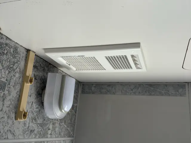 浴室暖房換気扇取り付けサービスの画像