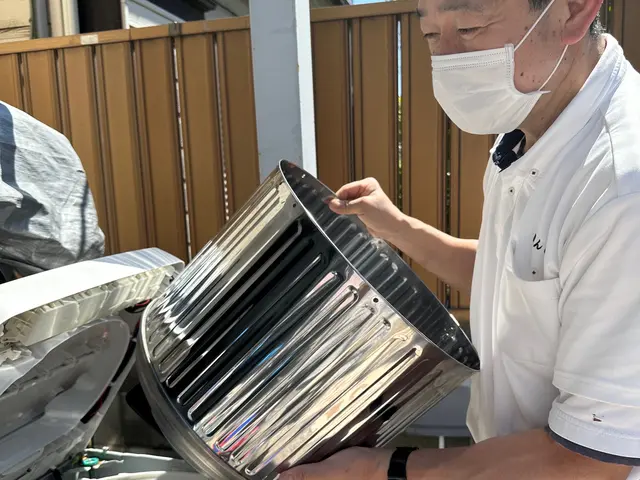 洗濯機【分解］クリーニングで洗濯機内部の　　カビ、汚れを徹底除去します！サービスの画像