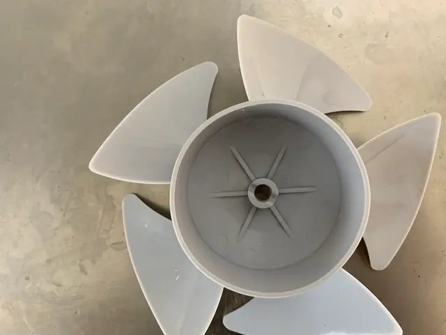 換気扇の頑固な油汚れはプロに任せた方が効率的ですよ！サービスの画像