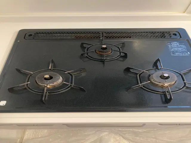 油汚れやシンクの水垢をスッキリきれいにいたします！サービスの画像