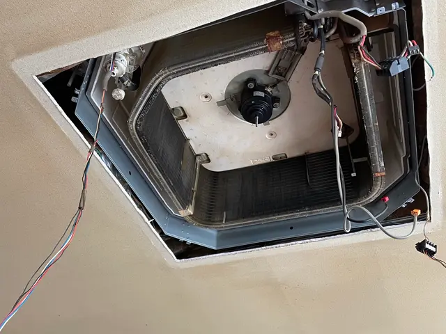 【電気工事士保有】豊富な経験と知識で安心！複数台もお任せ下さい。サービスの画像