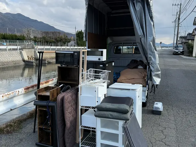 即日対応◎大量歓迎！専門スタッフが丁寧査定◎不用品回収・買取はプロが安全作業◎サービスの画像