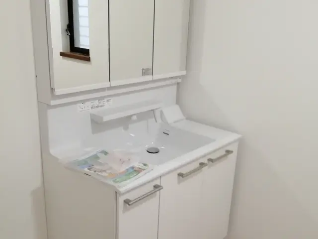 洗面化粧台取り付けサービスサービスの画像