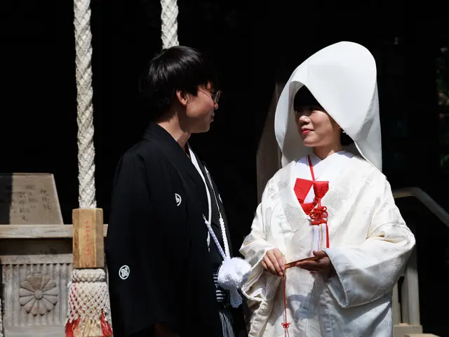 【写真＋動画＋ドローン可】ウェディング出張撮影　自然な表情と光で紡ぐ特別な一日サービスの画像