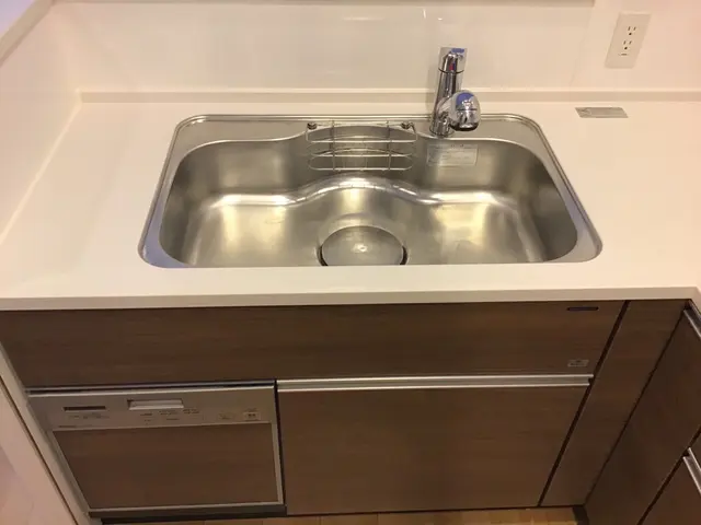 【損害保険加入済み◎】頑固な油汚れにも対応します！法人だから安心です♪サービスの画像