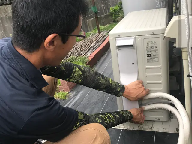 お支払いはpaypayや　クレジットカード使えます！店長自ら工事に伺います！サービスの画像