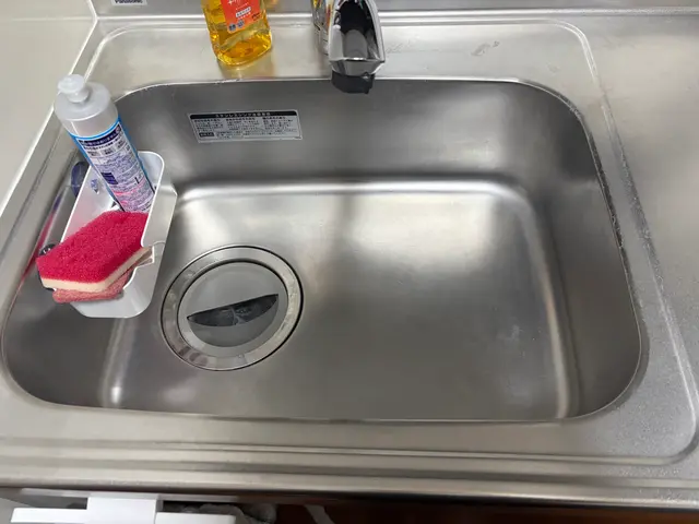 油汚れや焦げなどの除去しにくいところをプロが綺麗に致します！サービスの画像