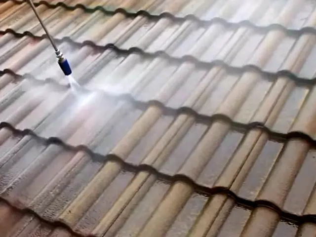 国家資格 一級建築塗装技能士が塗る★建築塗装歴25年★損害保険加入！完全自社対応サービスの画像