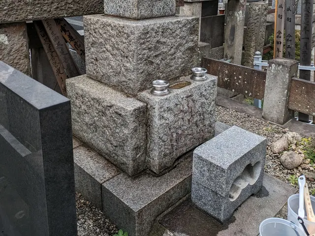 【墓石再生クリーニング】全て手作業 ・大切な方が眠る墓所を末永くに綺麗に致しますサービスの画像