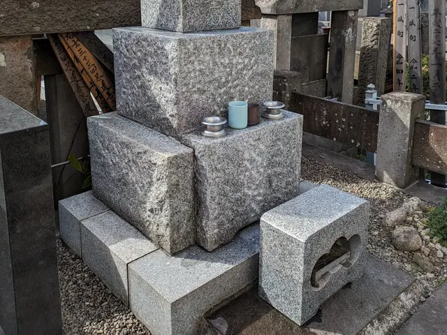 【墓石再生クリーニング】全て手作業 ・大切な方が眠る墓所を末永くに綺麗に致しますサービスの画像
