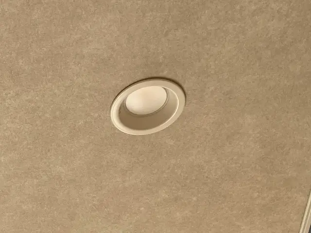 《初掲載記念》2月・3月限定価格で提案いたします！照明の増設も大歓迎！サービスの画像