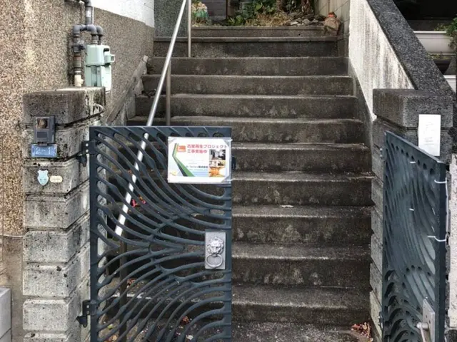 ベランダ　バルコニー　高圧洗浄クリーニングサービスの画像