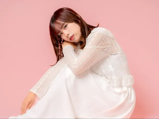 スタジオにて宣材撮影