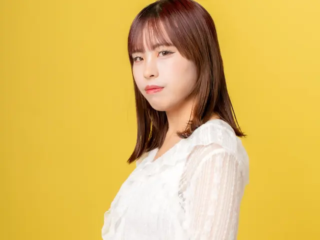 スタジオにて宣材撮影