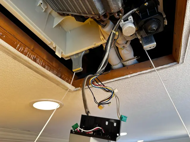 エアコンバイオ洗浄・夏休み応援セット！光触媒無料・賠償保険対応店で安心です◎サービスの画像