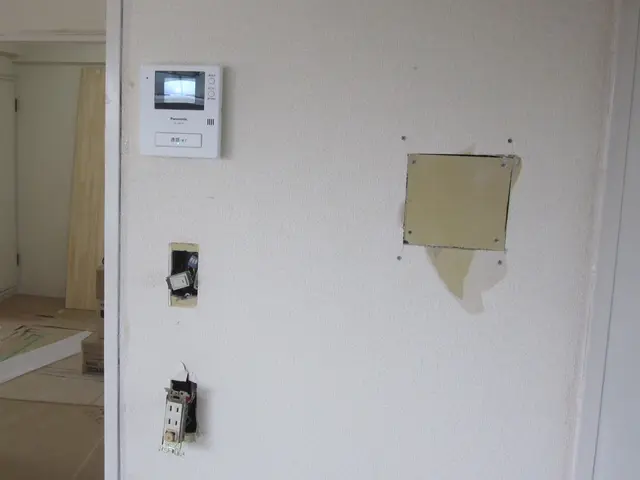 【経験豊富な職人が揃ってます】すべて自社対応！損害保険加入済み◆駐車場代当店負担サービスの画像