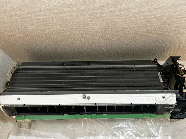 『あっ！！』と思った時がお掃除時です。エアコンクリーニング致します。サービスの画像