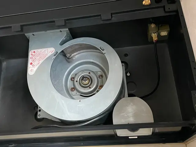 【セットはお得】あきらめていた汚れ、プロの技術でキレイに！【女性スタッフ同行可】サービスの画像