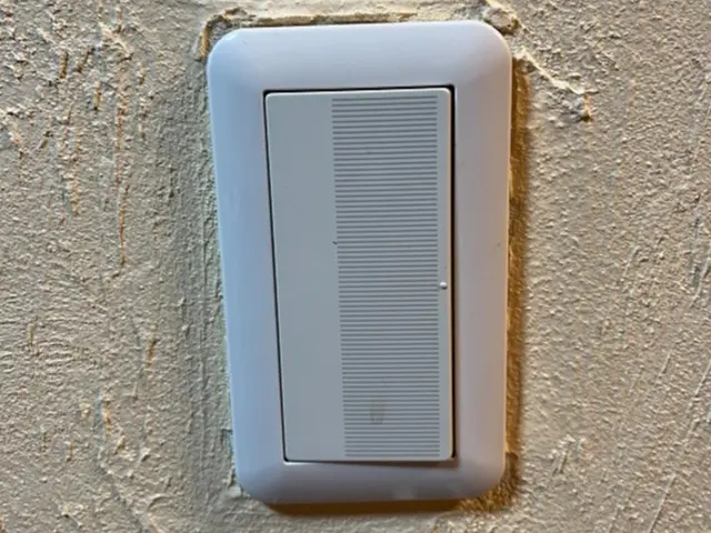 コンセント交換及び修理　漏電検査　修理サービスの画像