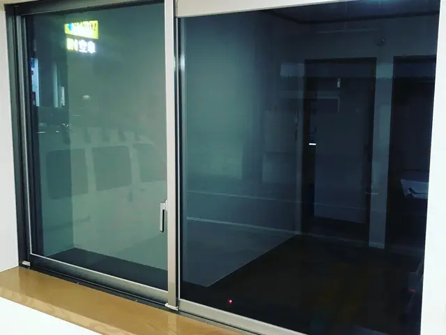 窓サイズに合わせたお見積もり！年末大掃除に向け窓サッシを綺麗に新年を迎えましょうサービスの画像